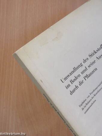 Umwandlung des Stickstoffs im Boden und seine Ausnutzung durch die Pflanzen (orosz nyelvű)