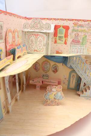 Angelina Ballerina's Pop-up Dancing School