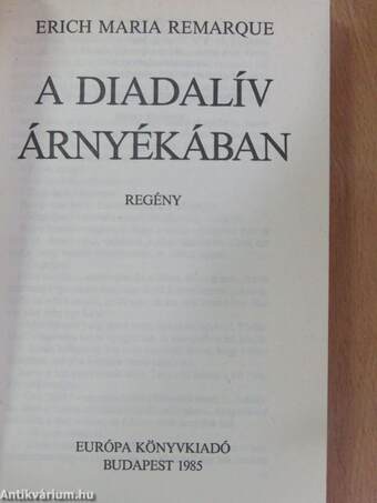 A Diadalív árnyékában