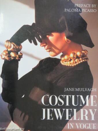 Costume jewelry in Vogue