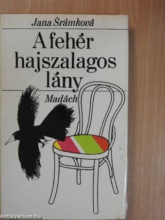 A fehér hajszalagos lány