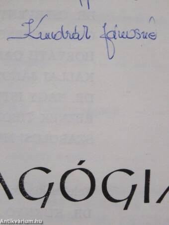 Pedagógiai műhely 1981. december (dedikált példány)