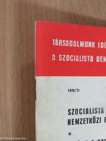 Szocialista építőmunkánk nemzetközi feltételei/Tovább a szocializmus teljes felépítésének útján