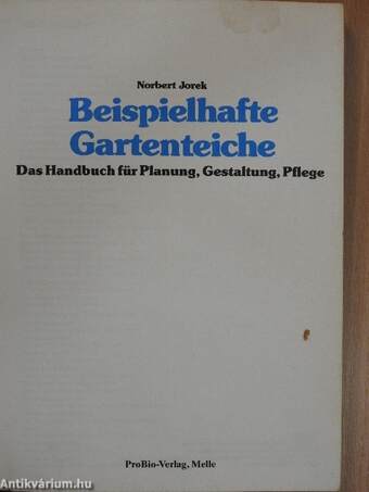 Beispielhafte Gartenteiche