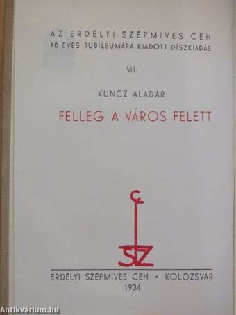 Felleg a város felett