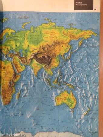 Hamlyn's New Relief World Atlas