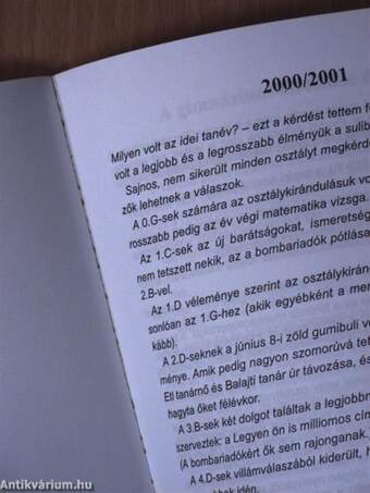 A Kölcsey Ferenc Gimnázium Évkönyve a 2000-2001-es tanévről