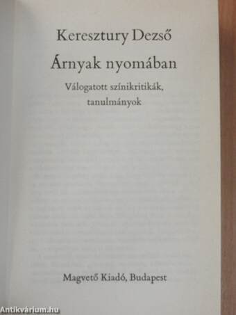 Árnyak nyomában