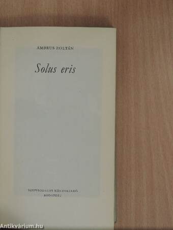 Solus eris