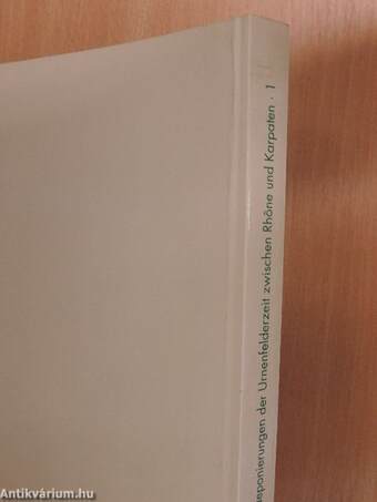Studien zu den Metalldeponierungen während der älteren Urnenfelderzeit zwischen Rhonetal und Karpatenbecken 1. (töredék)