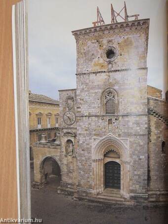 Abruzzo - History and Art Guide