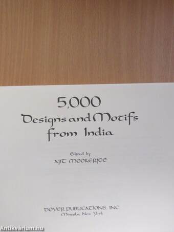 5000 Designs and Motifs from India