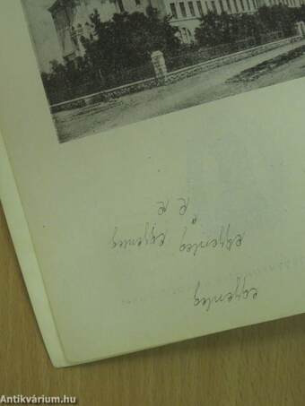 A Mezőkövesdi Királyi Katolikus Szent László Gimnázium (VII-VIII. Oszt. Reálgimnázium) értesítője az 1940-41. iskolai évről