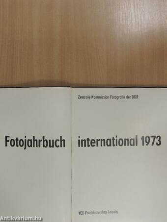 Fotojahrbuch international 1973