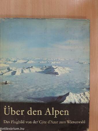 Über den Alpen