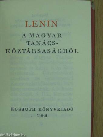 A Magyar Tanácsköztársaságról (minikönyv) - Plakettel