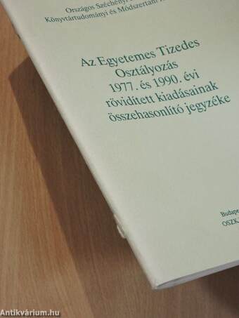 Az Egyetemes Tizedes Osztályozás 1977. és 1990. évi rövidített kiadásainak összehasonlító jegyzéke