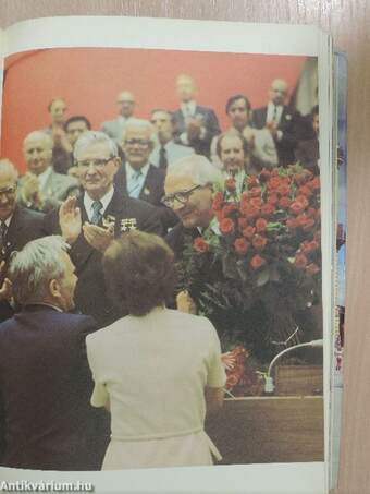 Deutsche Demokratische Republik Handbuch