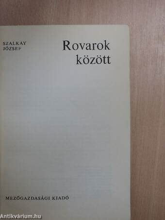 Rovarok között