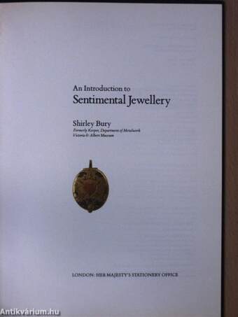 An Introduction to Sentimental Jewellery