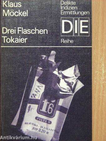 Drei Flaschen Tokaier