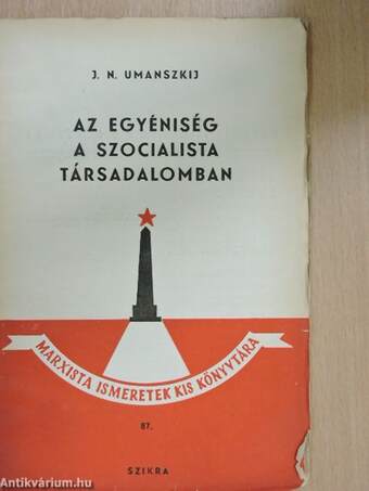 Az egyéniség a szocialista társadalomban