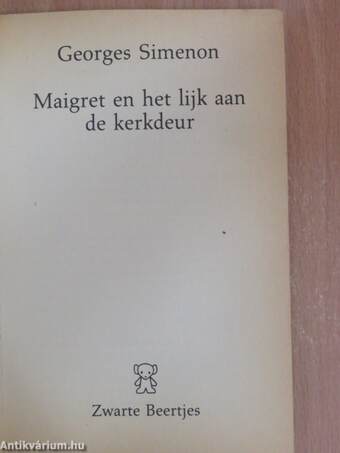 Maigret en het lijk aan de kerkdeur