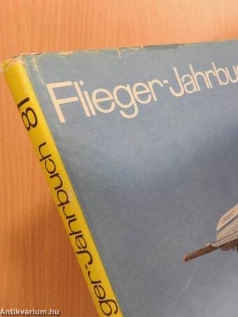 Flieger-Jahrbuch 1981