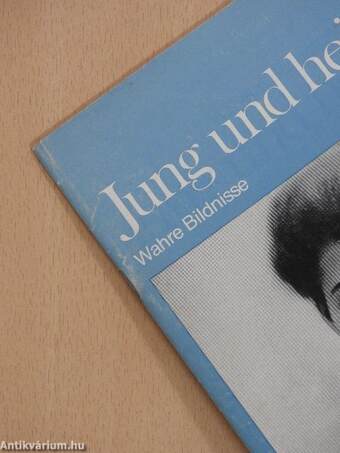 Jung und heilig