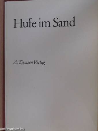 Hufe im Sand