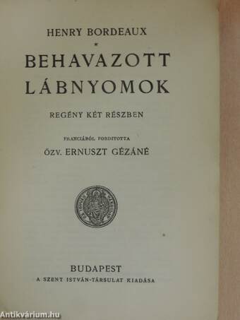 Behavazott lábnyomok