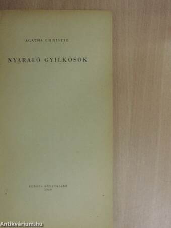 Nyaraló gyilkosok