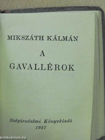 A gavallérok (minikönyv)