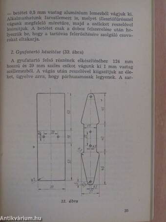 Fa és fém alkatrészek összeszerelése