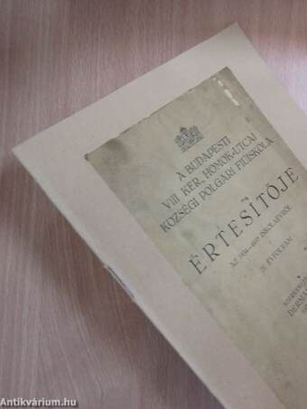 A Budapesti VIII. Ker. Homok-utcai Községi Polgári Fiúiskola Értesítője az 1934-1935 iskolaévről