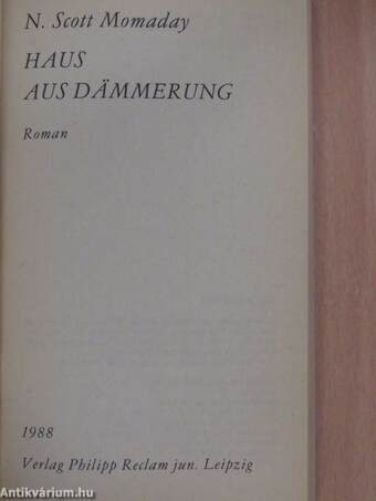 Haus aus Dämmerung