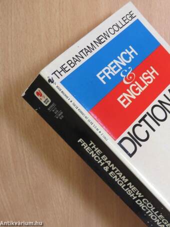 French and English Dictionary/Dictionnaire Anglais et Francais