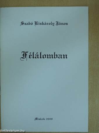 Félálomban