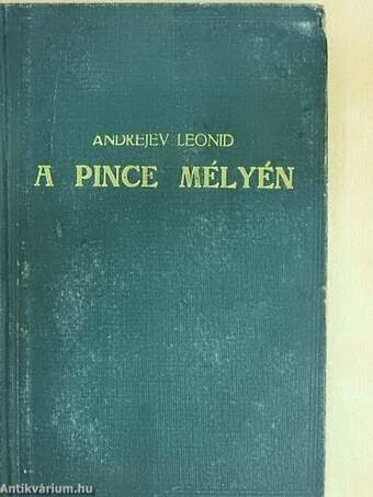 A pince mélyén