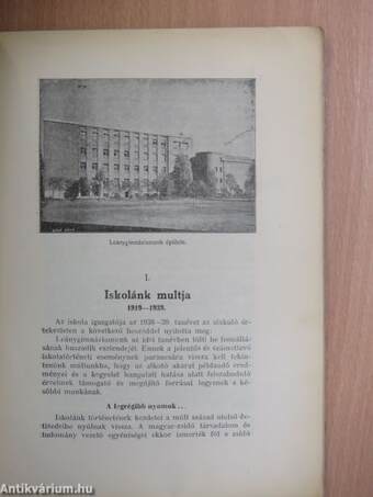 A Pesti Izraelita Hitközség Leánygimnáziumának évkönyve az 1938-1939. iskolai évről