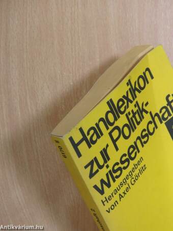 Handlexikon zur Politikwissenschaft 1-2.