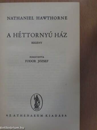 A héttornyú ház