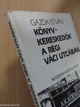 Könyvkereskedők a régi Váci utcában