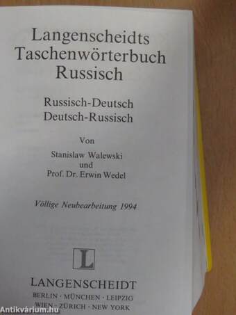 Langenscheidts Taschenwörterbuch Russisch