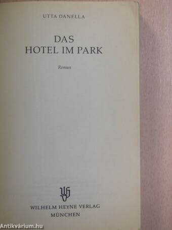 Das Hotel im Park