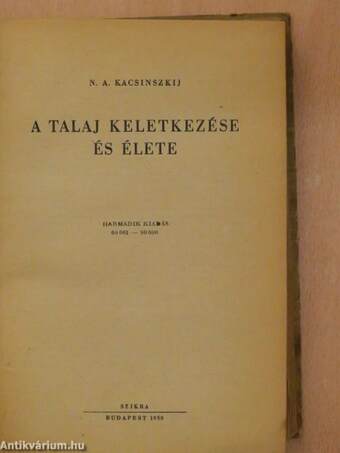 Hogyan keletkezett a világ?/A talaj keletkezése és élete/A hegyek és földrészek keletkezése/Vulkánok/Tengerek és óceánok/A föld keletkezése és kora/A föld és a tenger