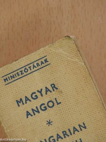 Angol-magyar/magyar-angol miniszótár (minikönyv)