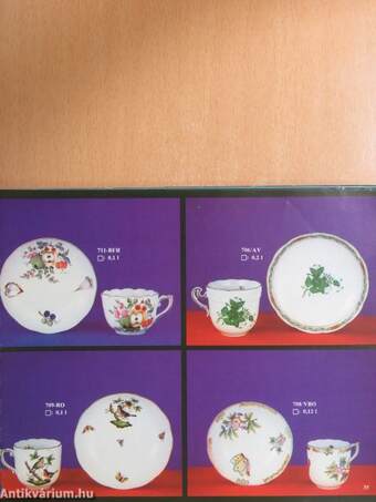 Selection from the production of the Herend Porcelain Manufactory/Selección de la oferta de porcelanas de Herend