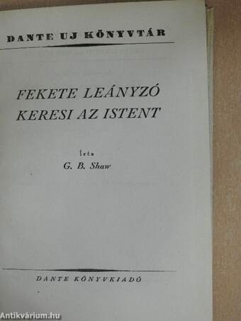 Fekete leányzó keresi az Istent