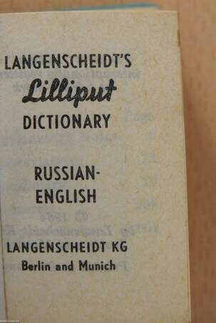 Langenscheidt Lilliput Dictionary Russian-English (minikönyv)